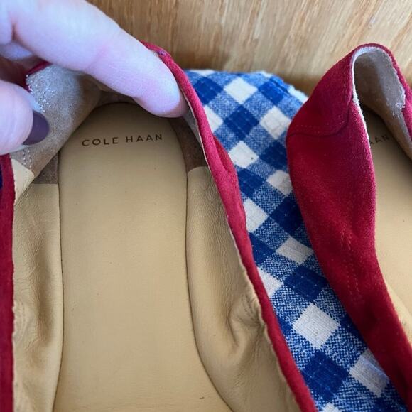 COLE HAAN suede flats, women's size 7 1/ 2, red with beads on front. - Picture 4 of 8